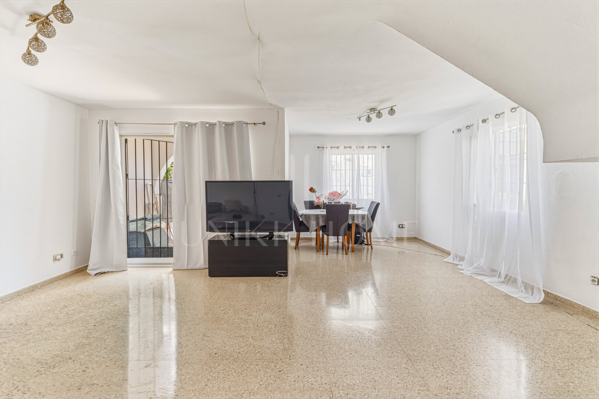 Renovation Project – Three-Bedroom Corner Townhouse with Large Private Garden in Nueva Atalaya, Estepona