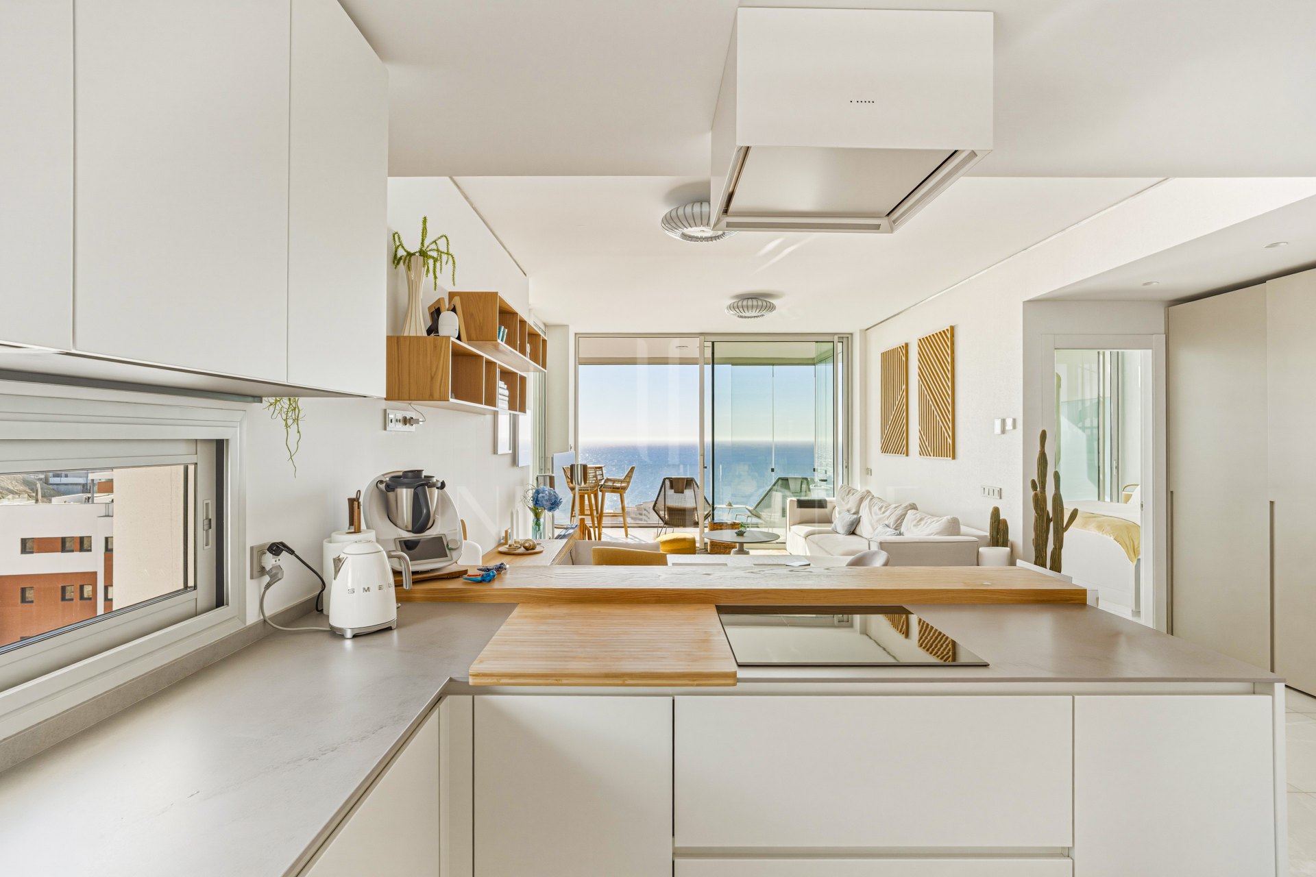 Stunning two bedroom, south facing duplex penthouse in the exclusive Med Two, El Higuerón residential complex - Fuengirola