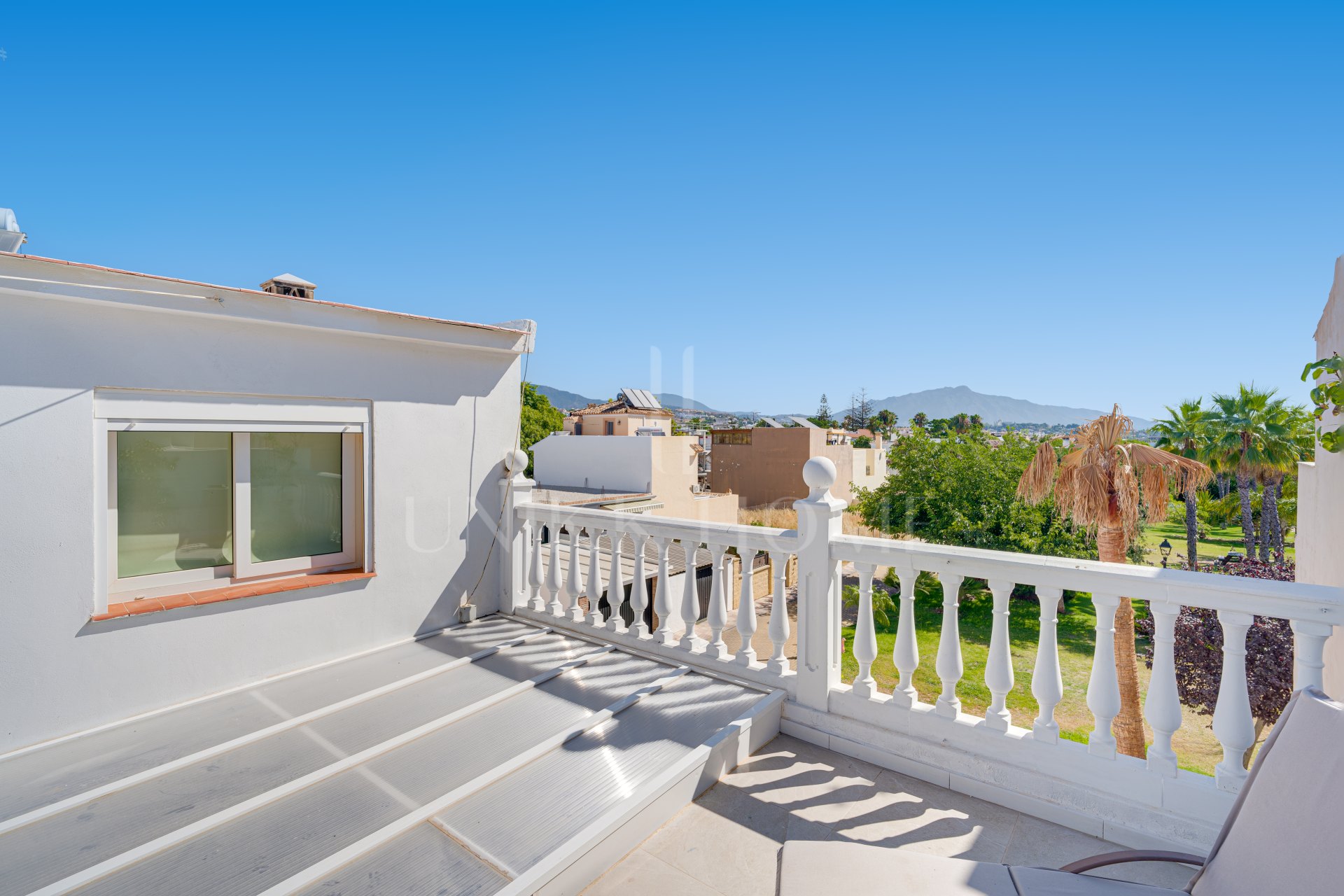 Unique five bedroom townhouse with rooftop terrace & excellent rental potential in Cancelada, Estepona