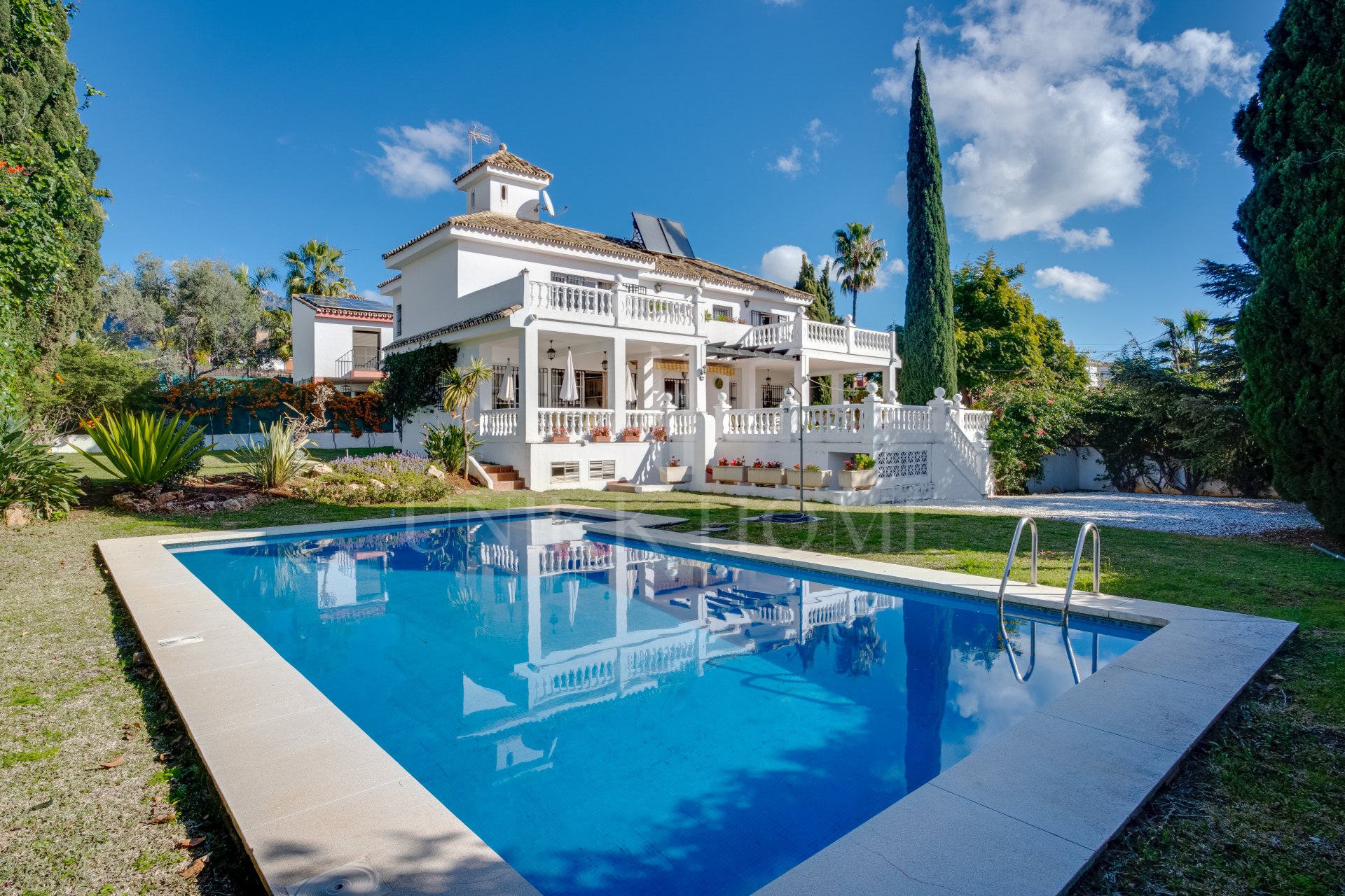 Spacious south facing six-bedroom villa in Marbella, with sea views