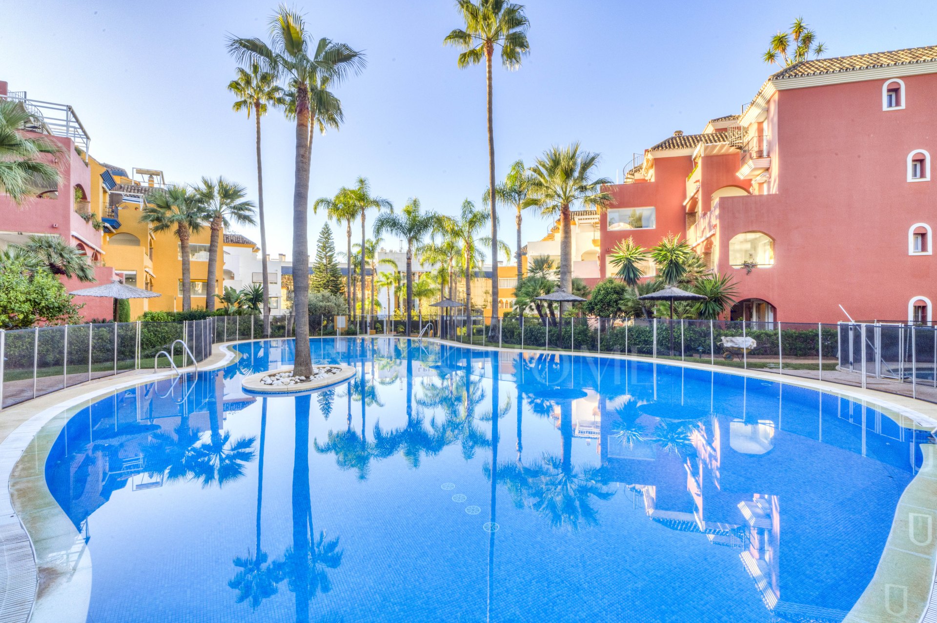 Excellent two bedroom, west facing apartment in the gated community El Infantado on Marbella’s Golden Mile