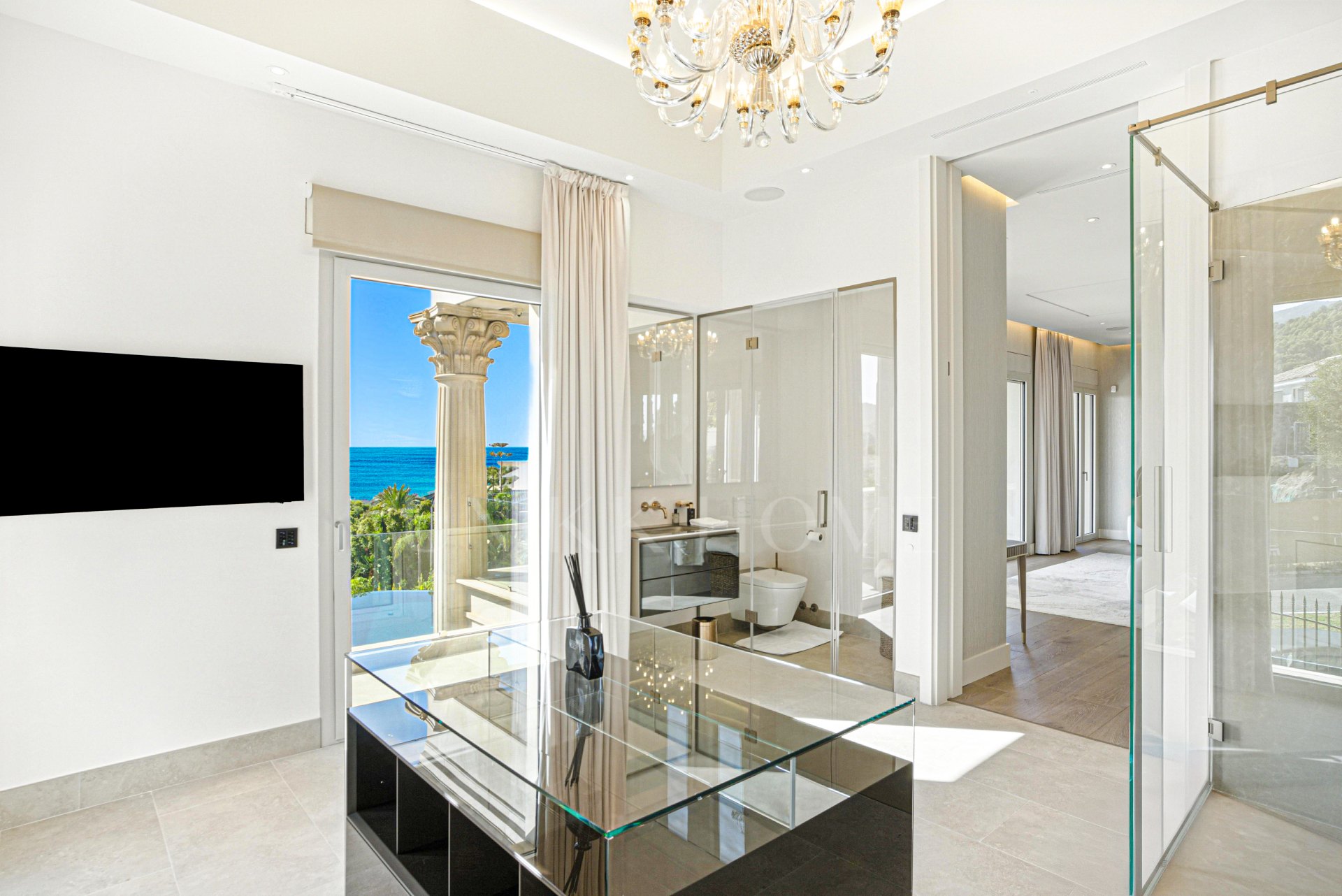 An architecturally unique, south-facing property located in the exclusive gated community of Sierra Blanca on Marbella’s prestigious Golden Mile