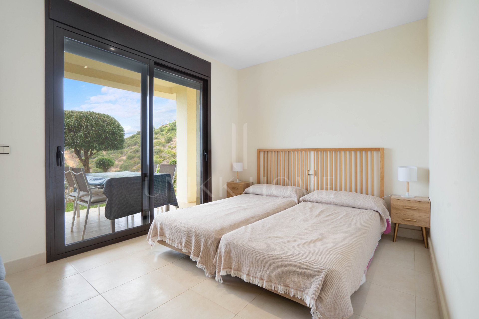 Bonito apartamento en planta baja de dos dormitorios situado en Altos de los Monteros