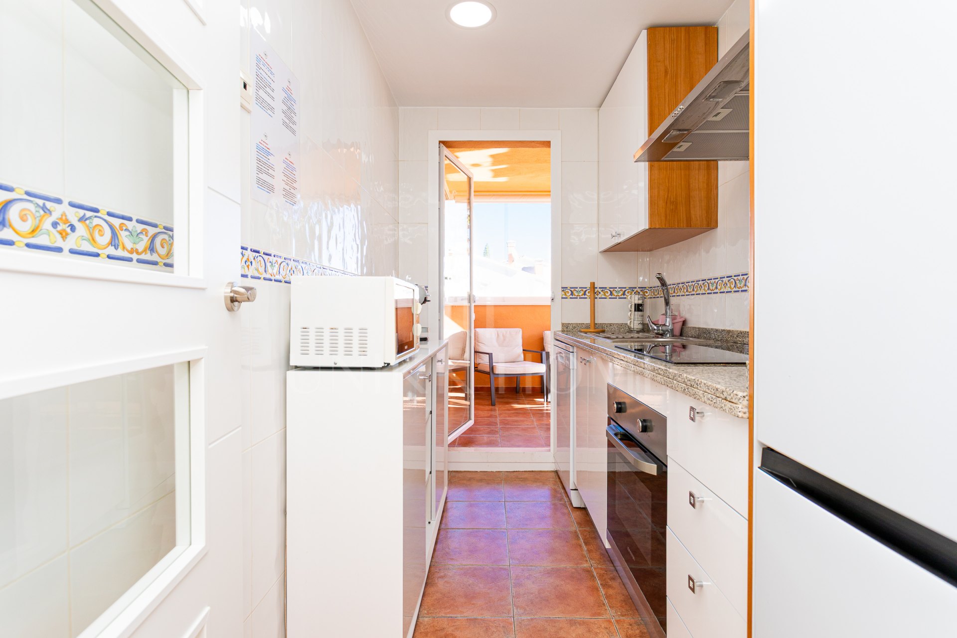 Fantástico Apartamento Esquinero Reformado con Vistas al Mar en Alicate Playa