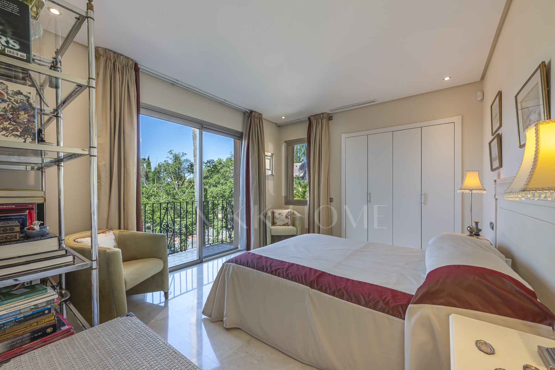 Mansion Club - Penthouse with spectacular sea views !!