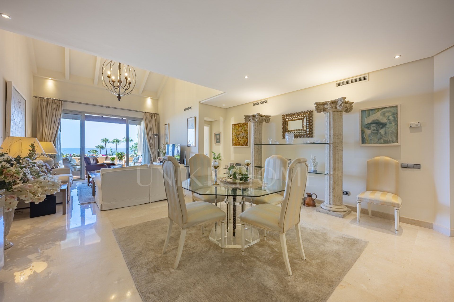 Mansion Club - Penthouse with spectacular sea views !!