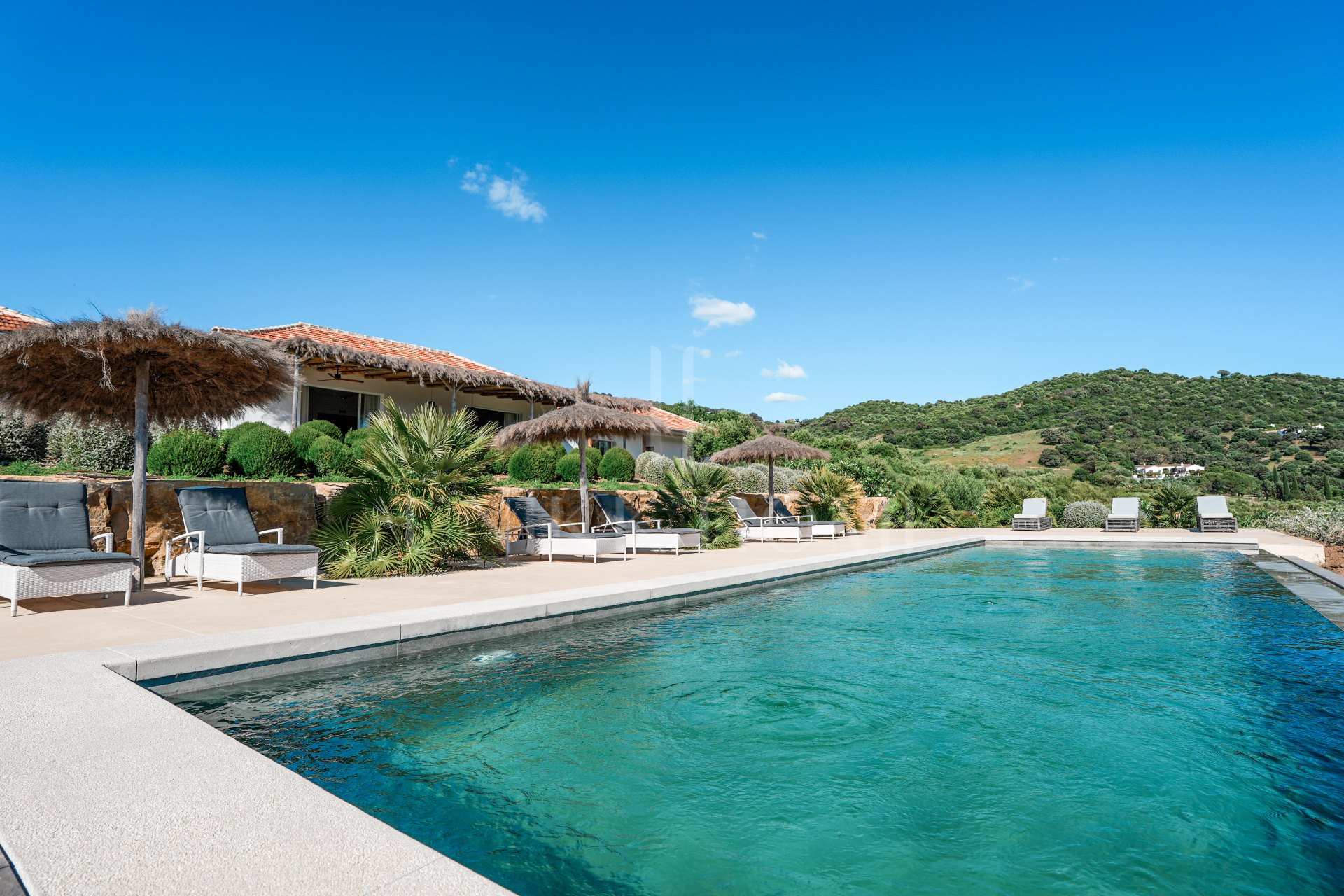 Stunning Contemporary Country Retreat with Tourist Licence and Panoramic Views Near Gaucín