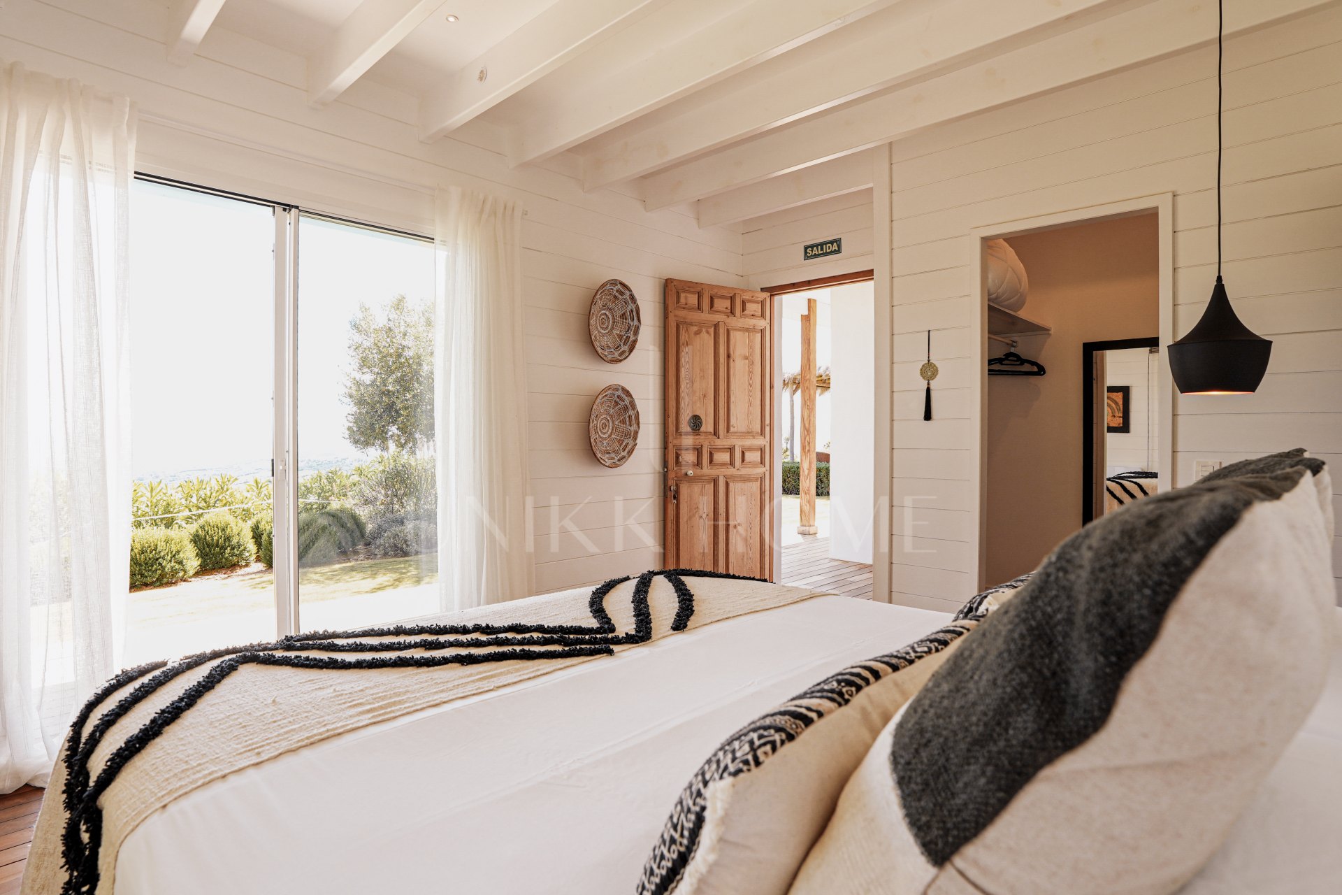Stunning Contemporary Country Retreat with Tourist Licence and Panoramic Views Near Gaucín