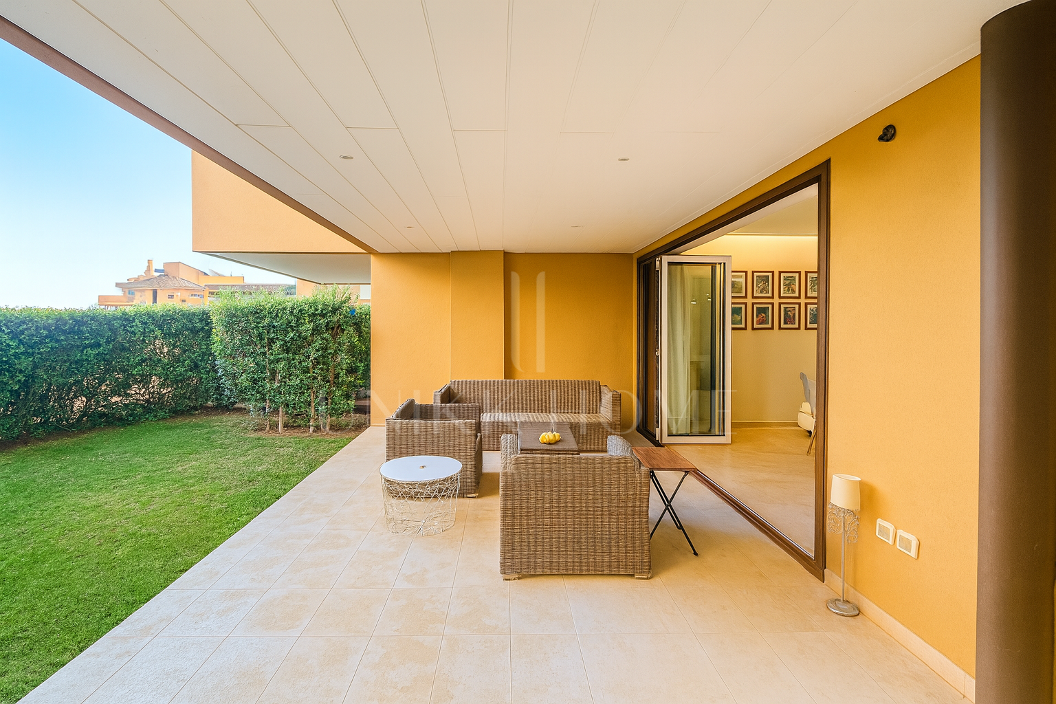 Excepcional apartamento esquinero de 3 dormitorios en Ribera del Marlín, Marina de Sotogrande
