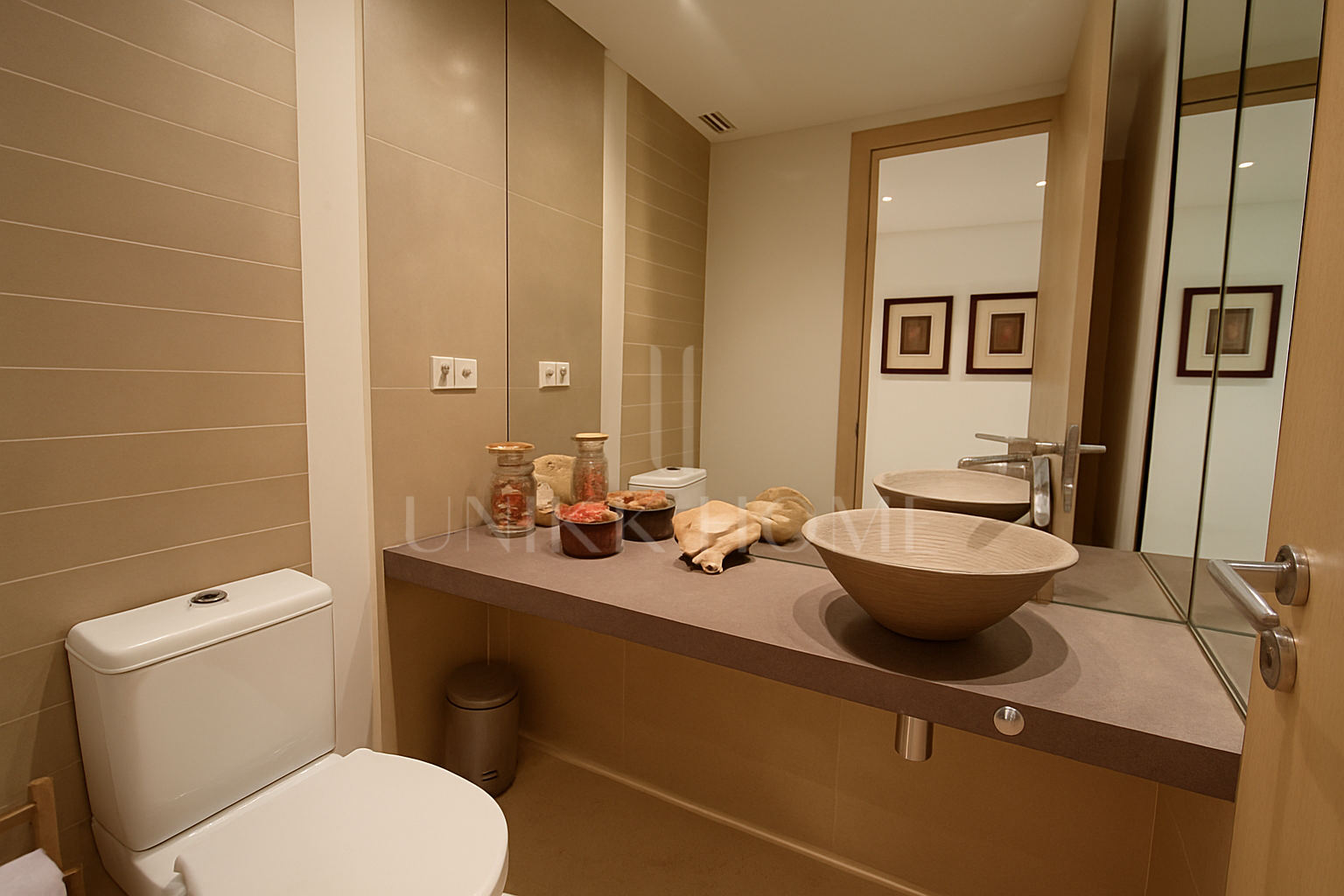 Excepcional apartamento esquinero de 3 dormitorios en Ribera del Marlín, Marina de Sotogrande