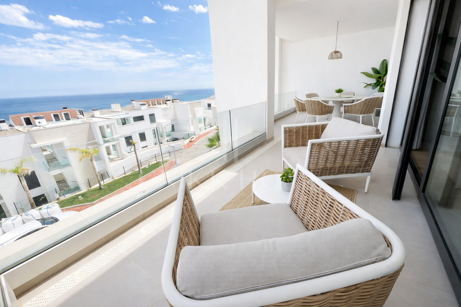 Impresionante apartamento con vistas al mar en The Links II, Alcaidesa - Se vende completamente amueblado