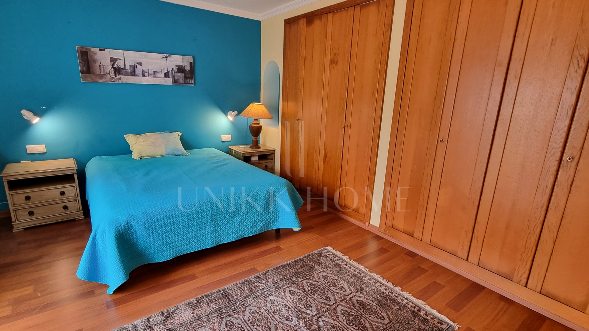 Espaciosa villa de 7 dormitorios con piscina en Sotogrande Costa (Zona B)