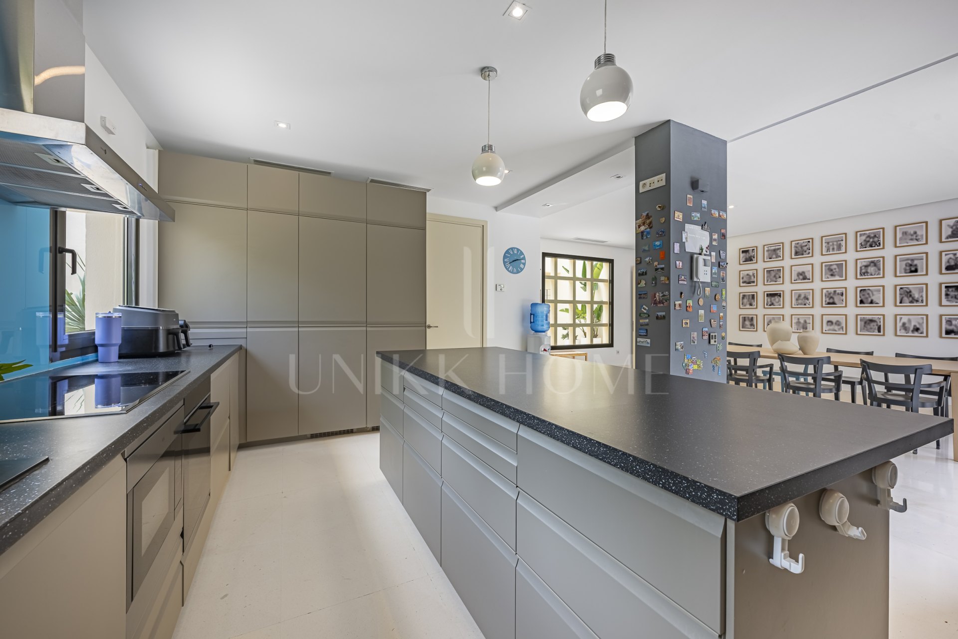 VILLA CONTEMPORÁNEA EXCEPCIONAL CON CASA DE INVITADOS EN LAS CIMAS I, SOTOGRANDE ALTO