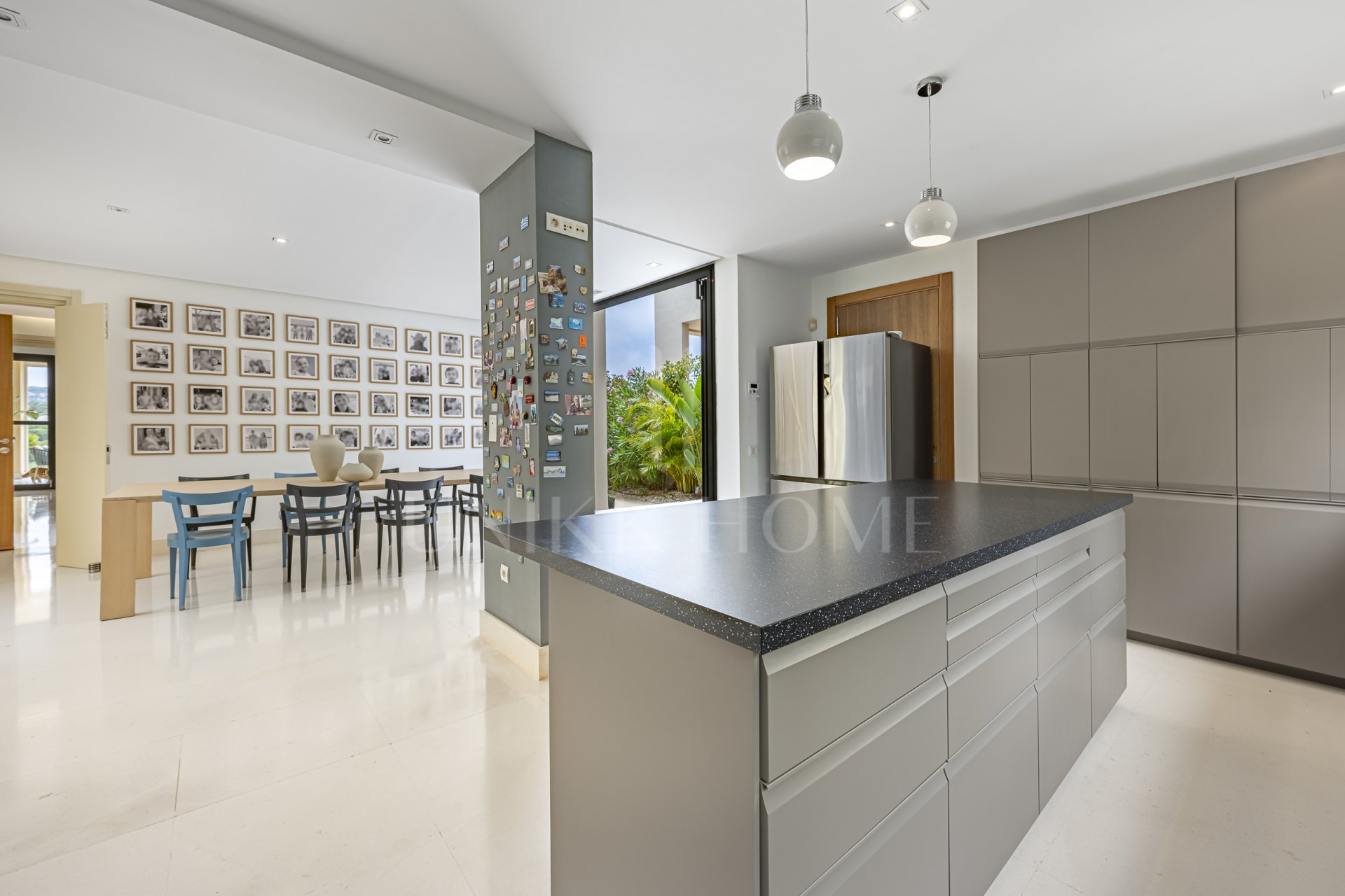 VILLA CONTEMPORÁNEA EXCEPCIONAL CON CASA DE INVITADOS EN LAS CIMAS I, SOTOGRANDE ALTO