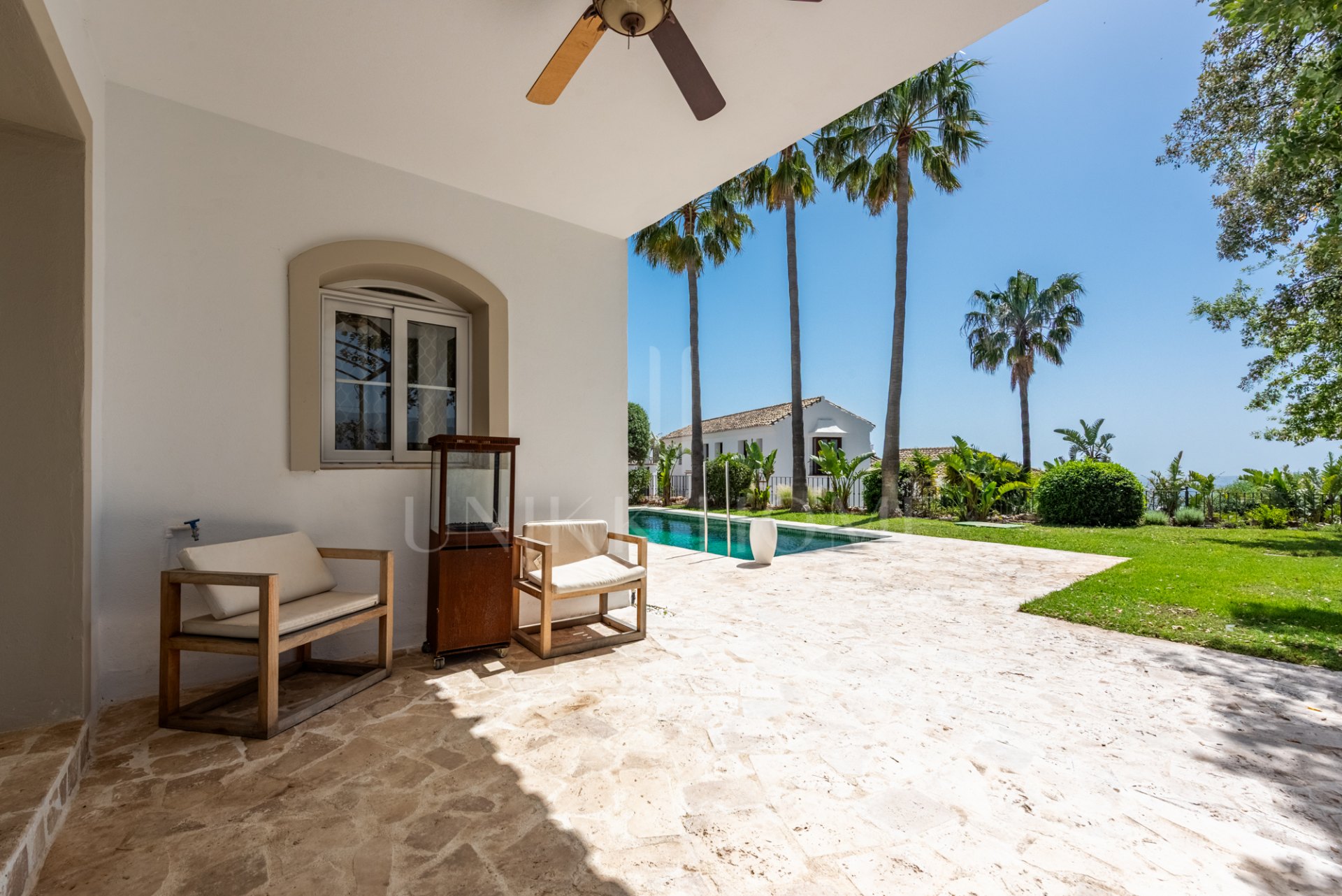Encantadora villa con vistas panorámicas en Sierra Blanca Country Club, Istán
