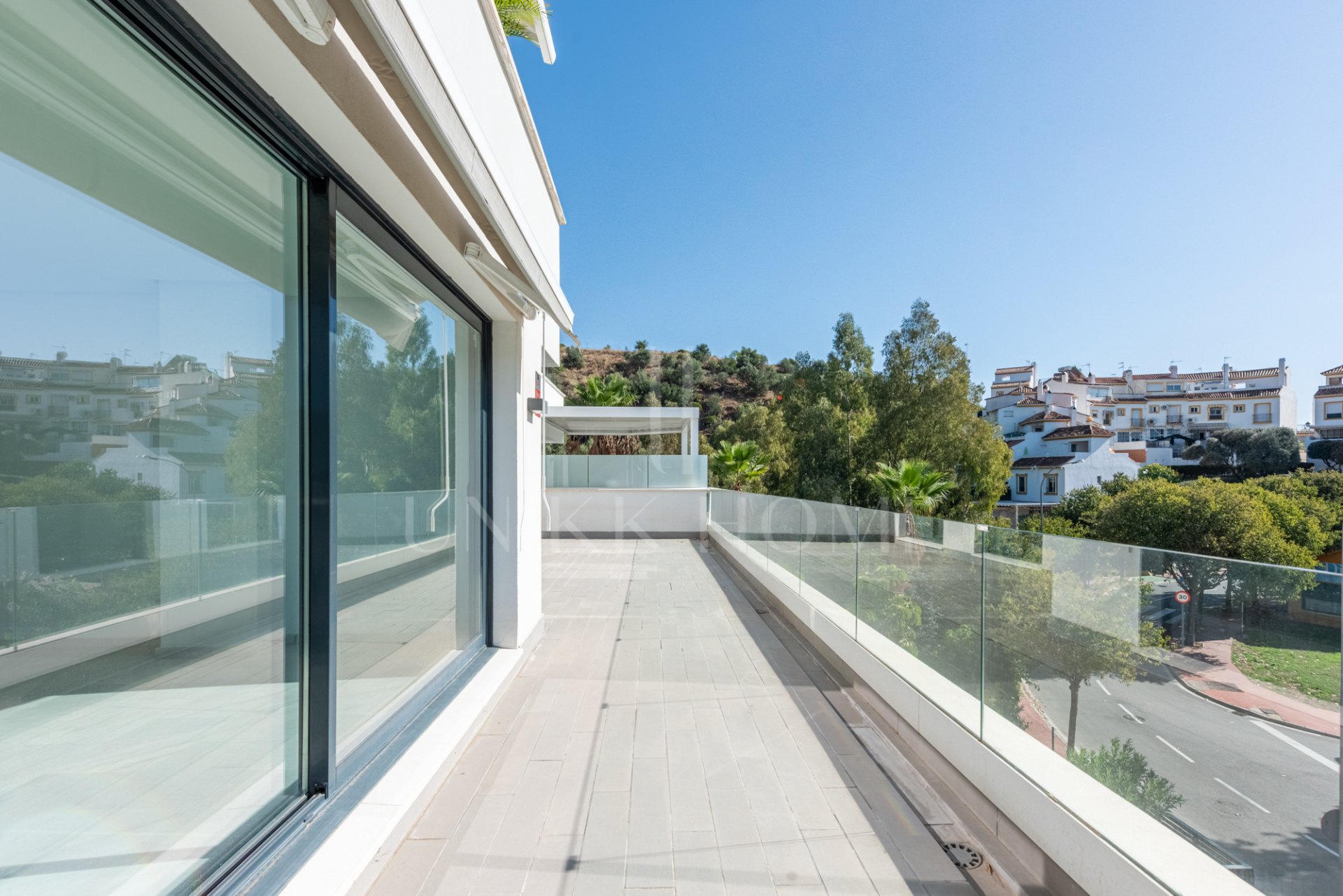 Contemporary Apartment with 43m² Terrace near La Cañada shopping center and Marbella Town Center