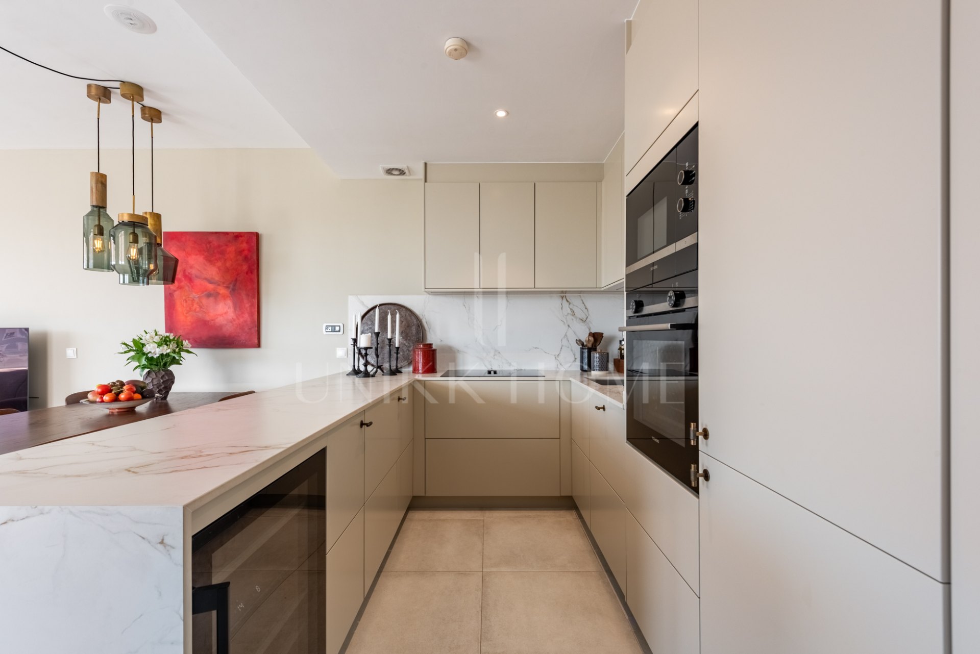 Ático dúplex elegante y luminoso en Cortijo del Golf en la Nueva Milla de Oro