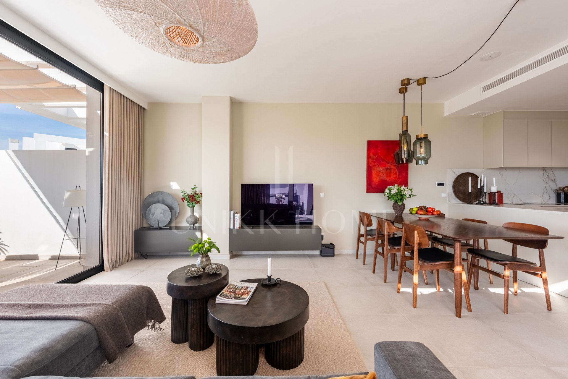 Ático dúplex elegante y luminoso en Cortijo del Golf en la Nueva Milla de Oro