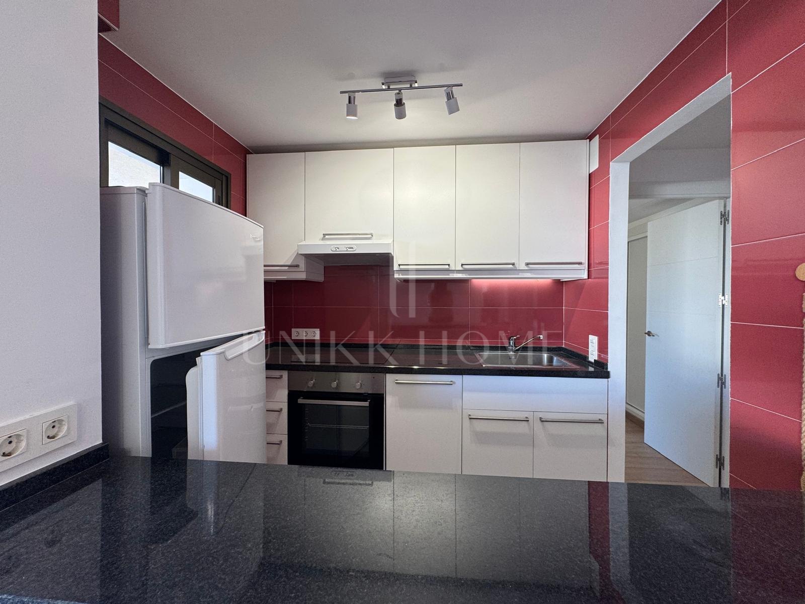 Apartamento Reformado a Solo 20 Metros del Club de Golf Atalaya