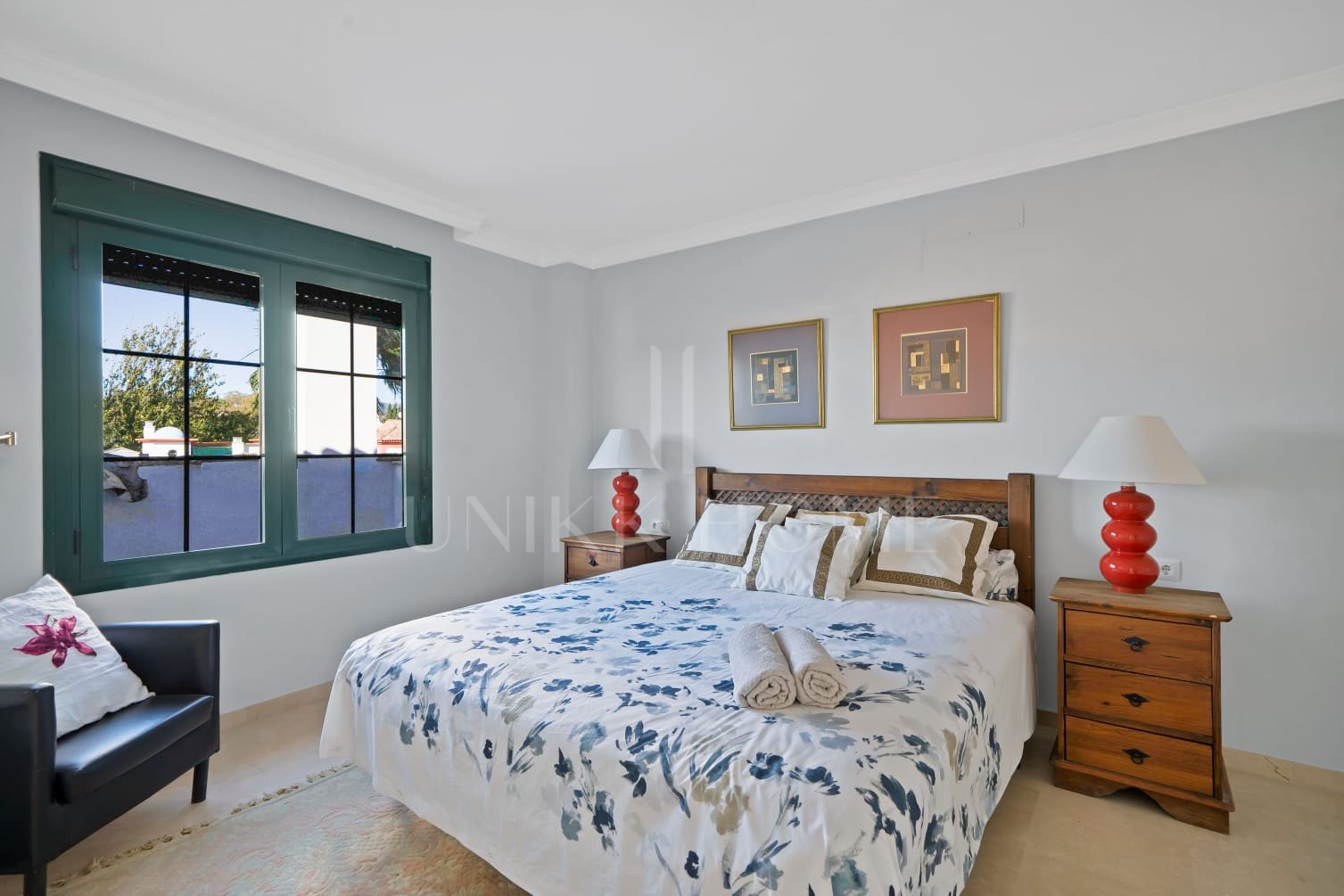 Ático dúplex reformado con vistas al mar en Luna Blanca Golf