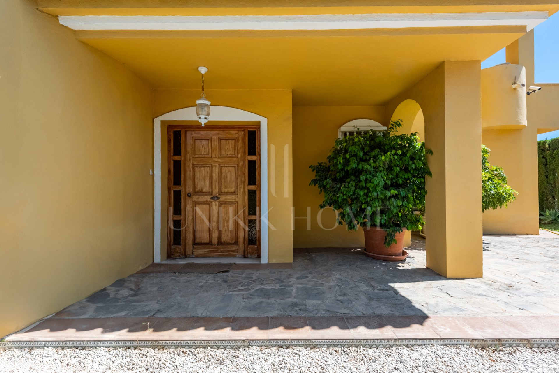 Villa con Vistas Panorámicas al Mar en Venta junto a Atalaya Golf – Triángulo de Oro