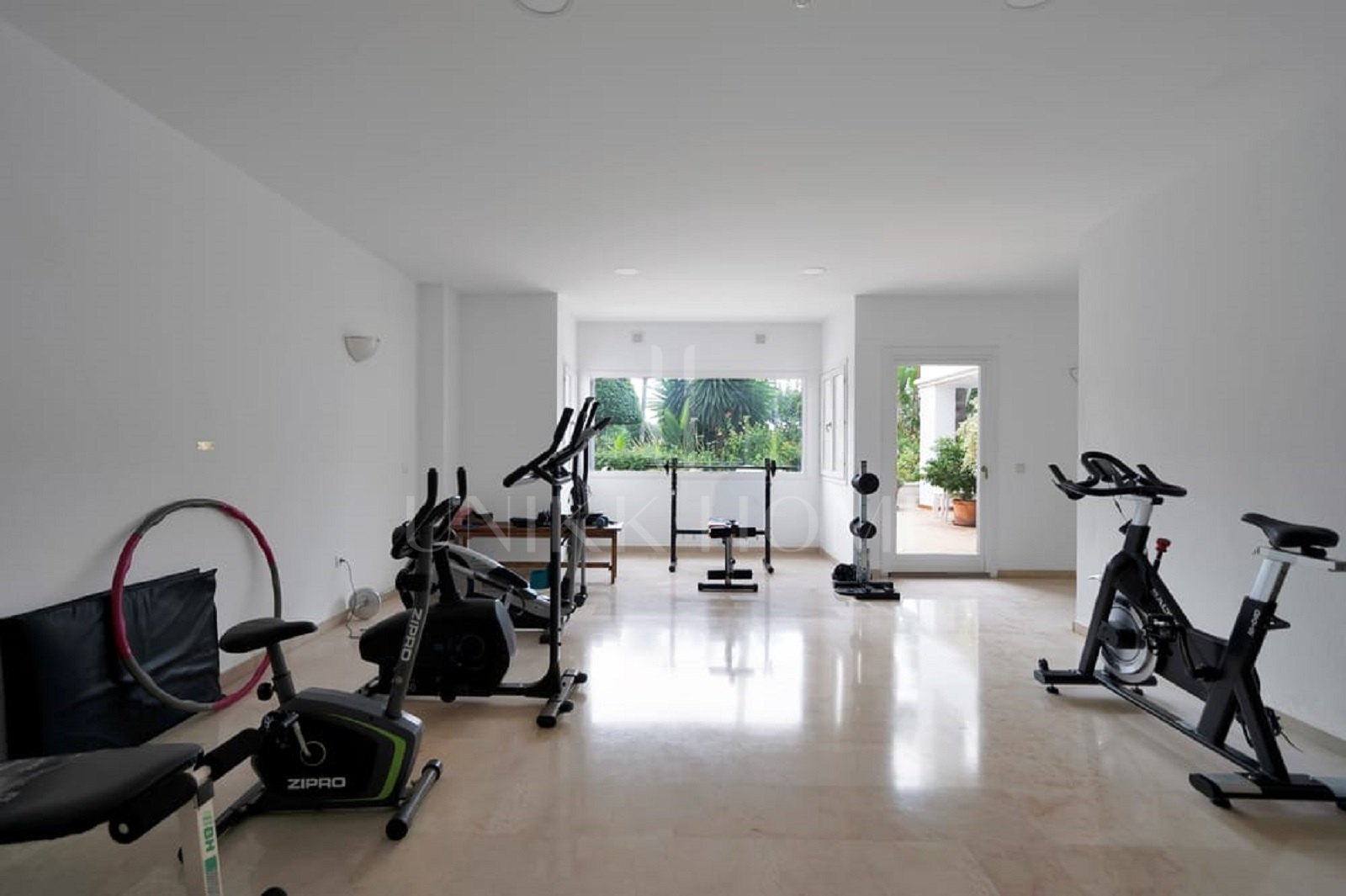 Luminoso apartamento en planta baja en Nordic Royal Club – Vida con servicios en la Nueva Milla de Oro