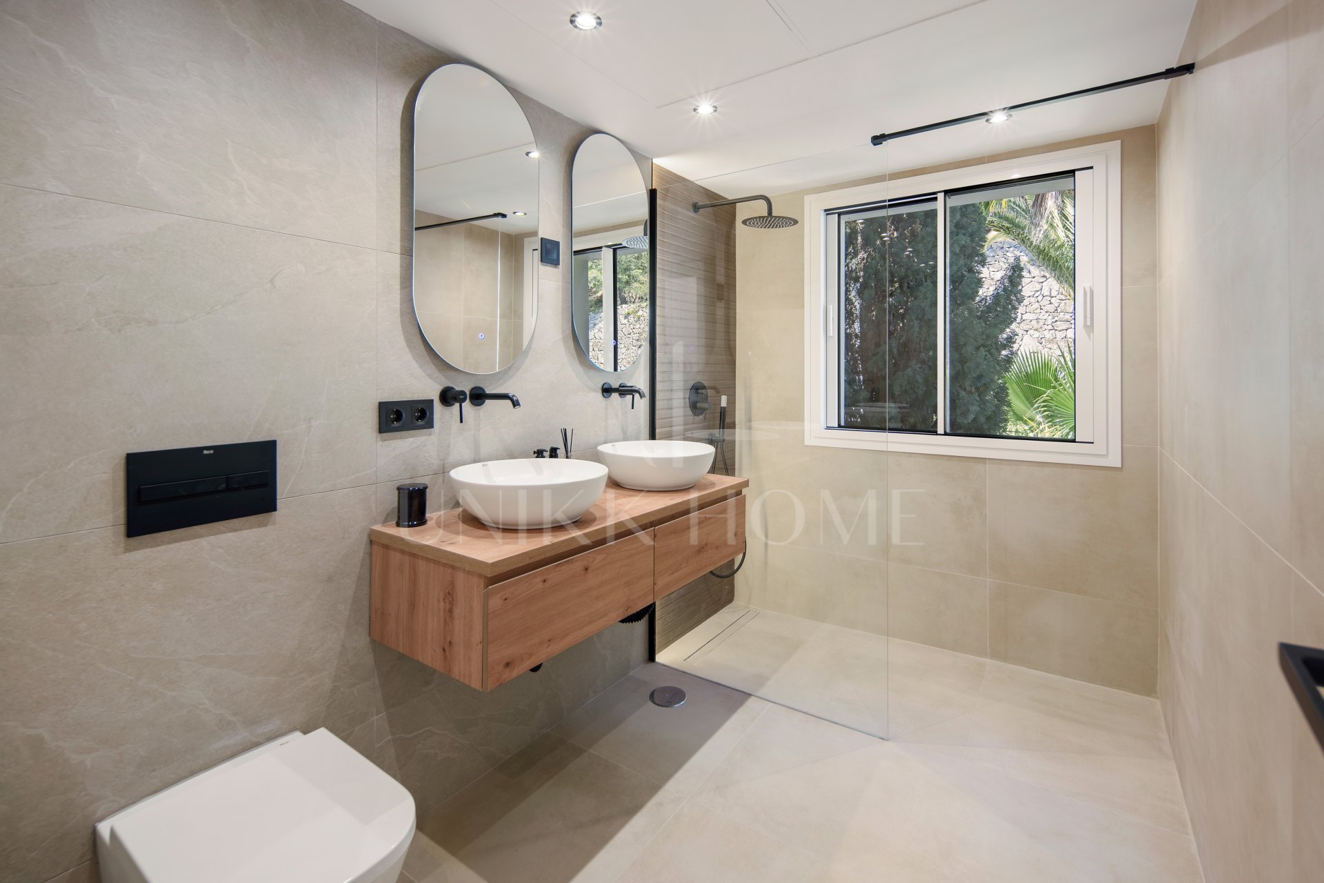 Luxury Penthouse with Sea Views – La Quinta