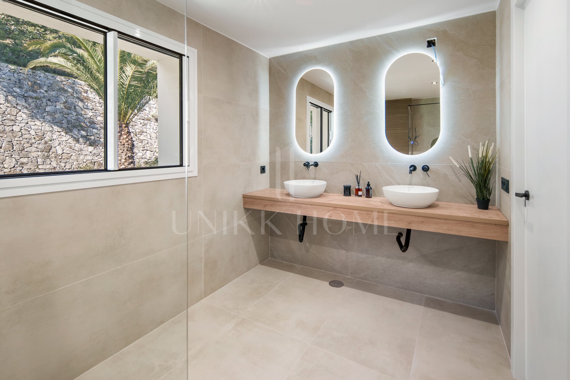 Luxury Penthouse with Sea Views – La Quinta