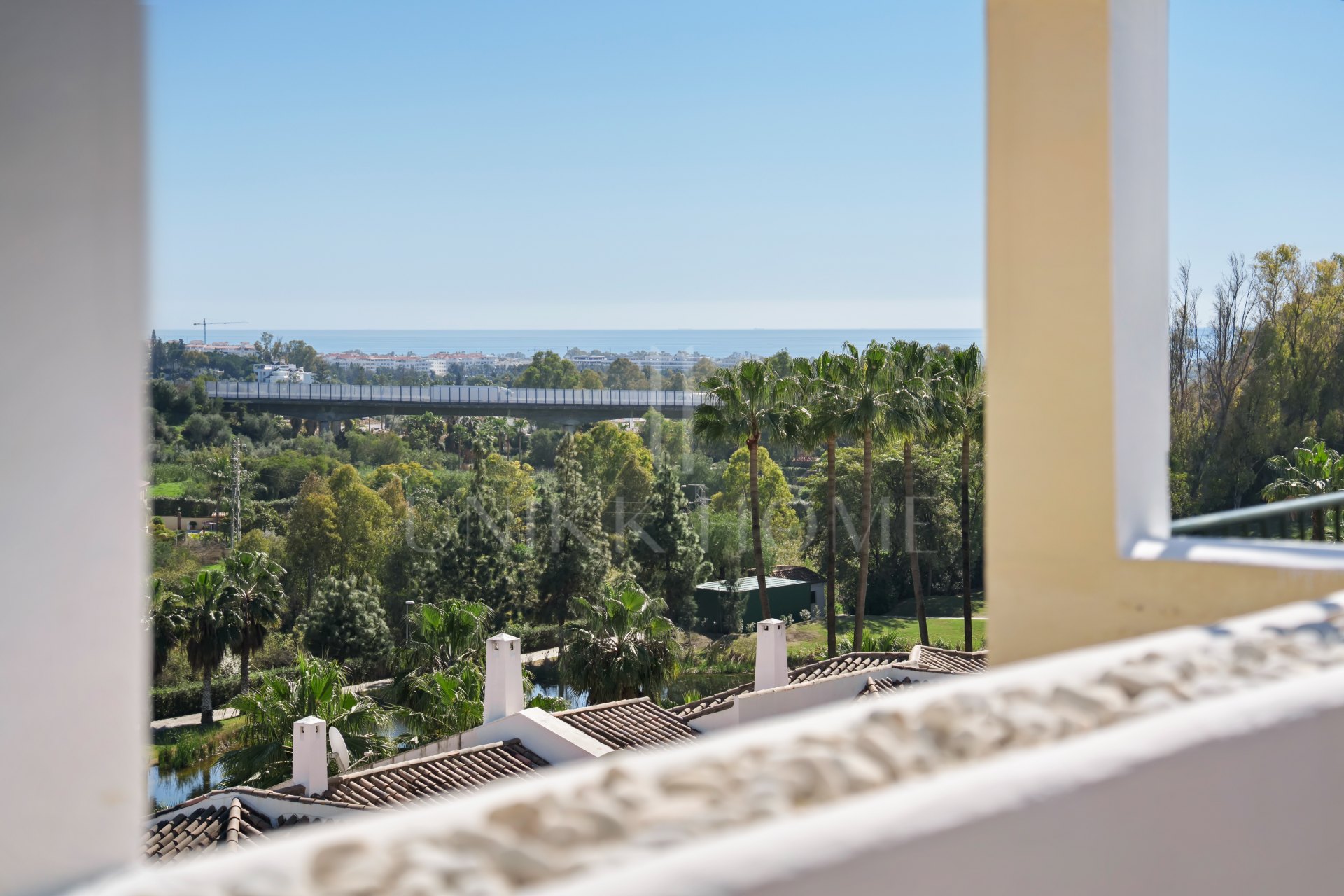 Luxury Penthouse with Sea Views – La Quinta