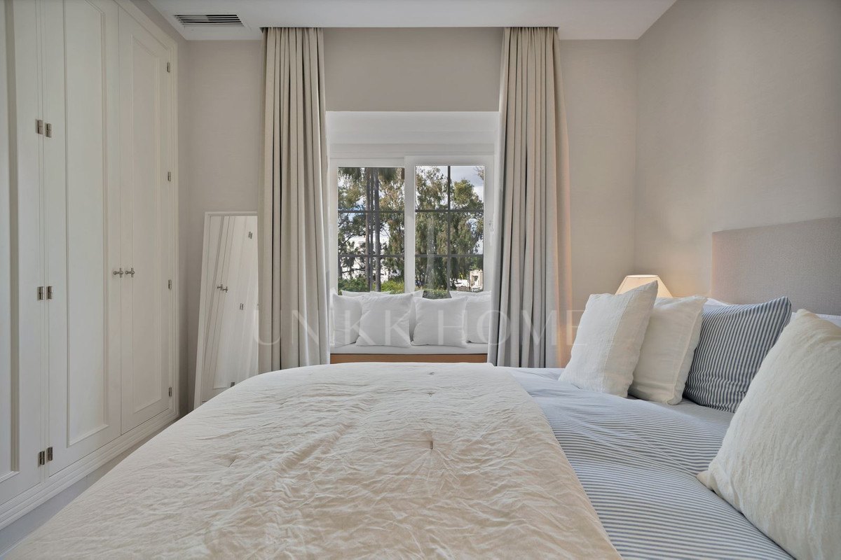 Villa en venta en Puerto Banus, Marbella (Todo)