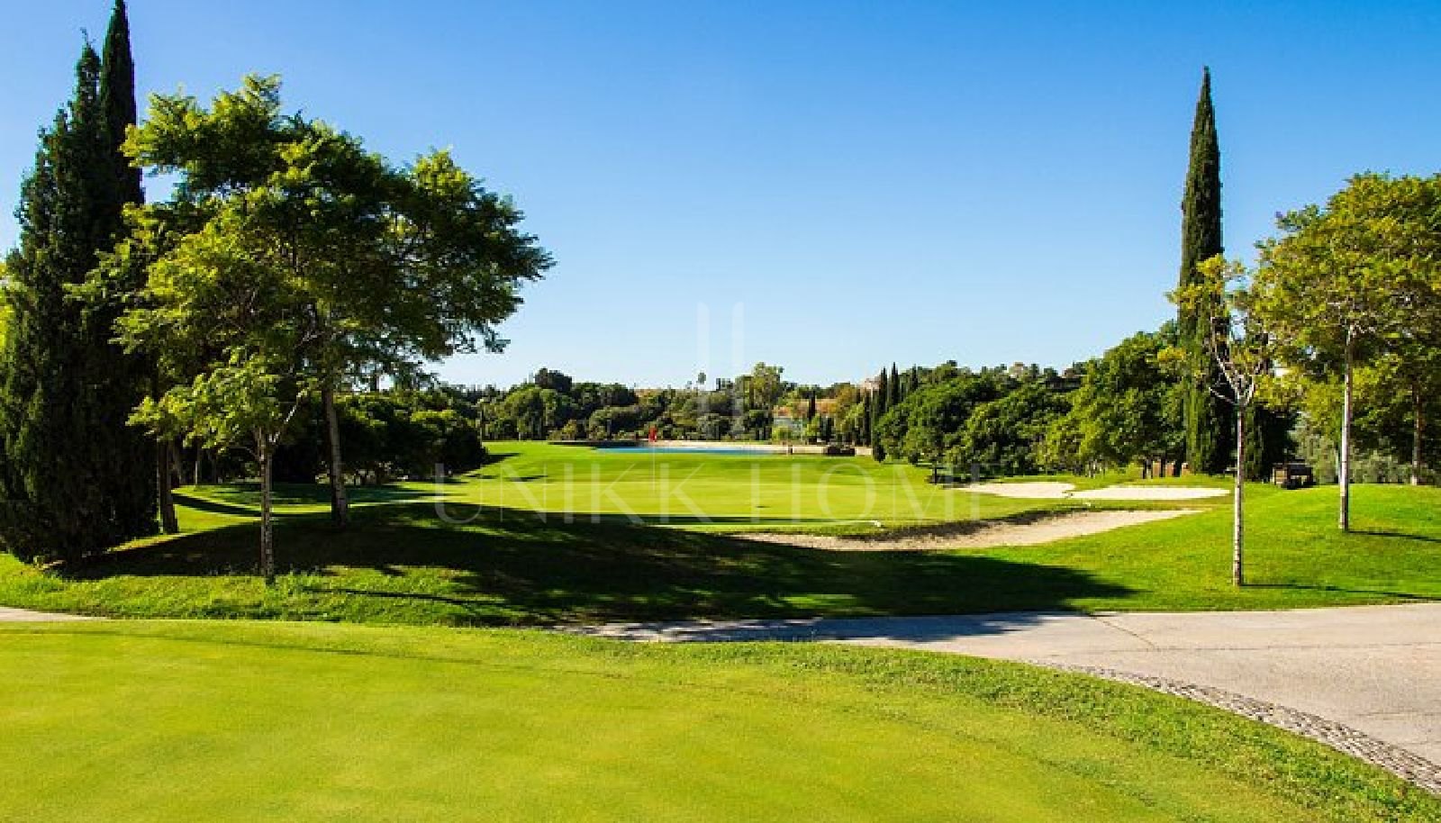 Proyecto Exclusivo de Villa de Lujo en Primera Línea de Golf en Los Flamingos, Benahavís