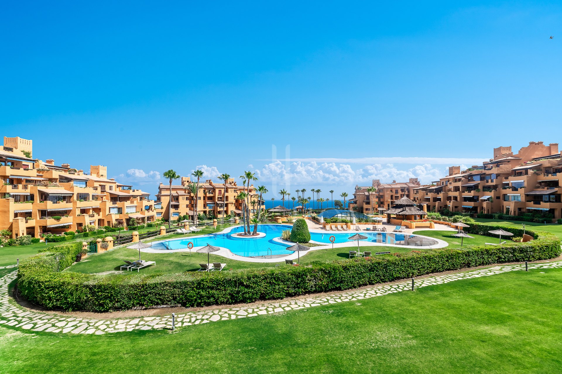 FRONT LINE BEACH Apartment - SEA VIEW - Los Granados del Mar - ESTEPONA