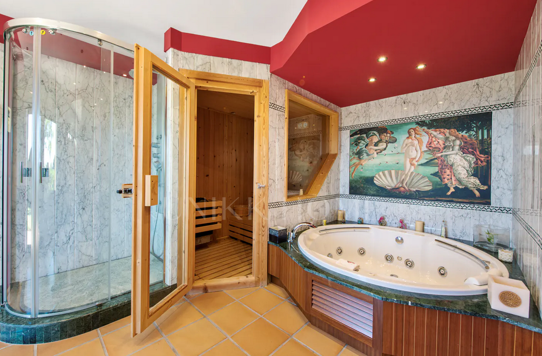 Exclusiva finca en Reinoso, Estepona