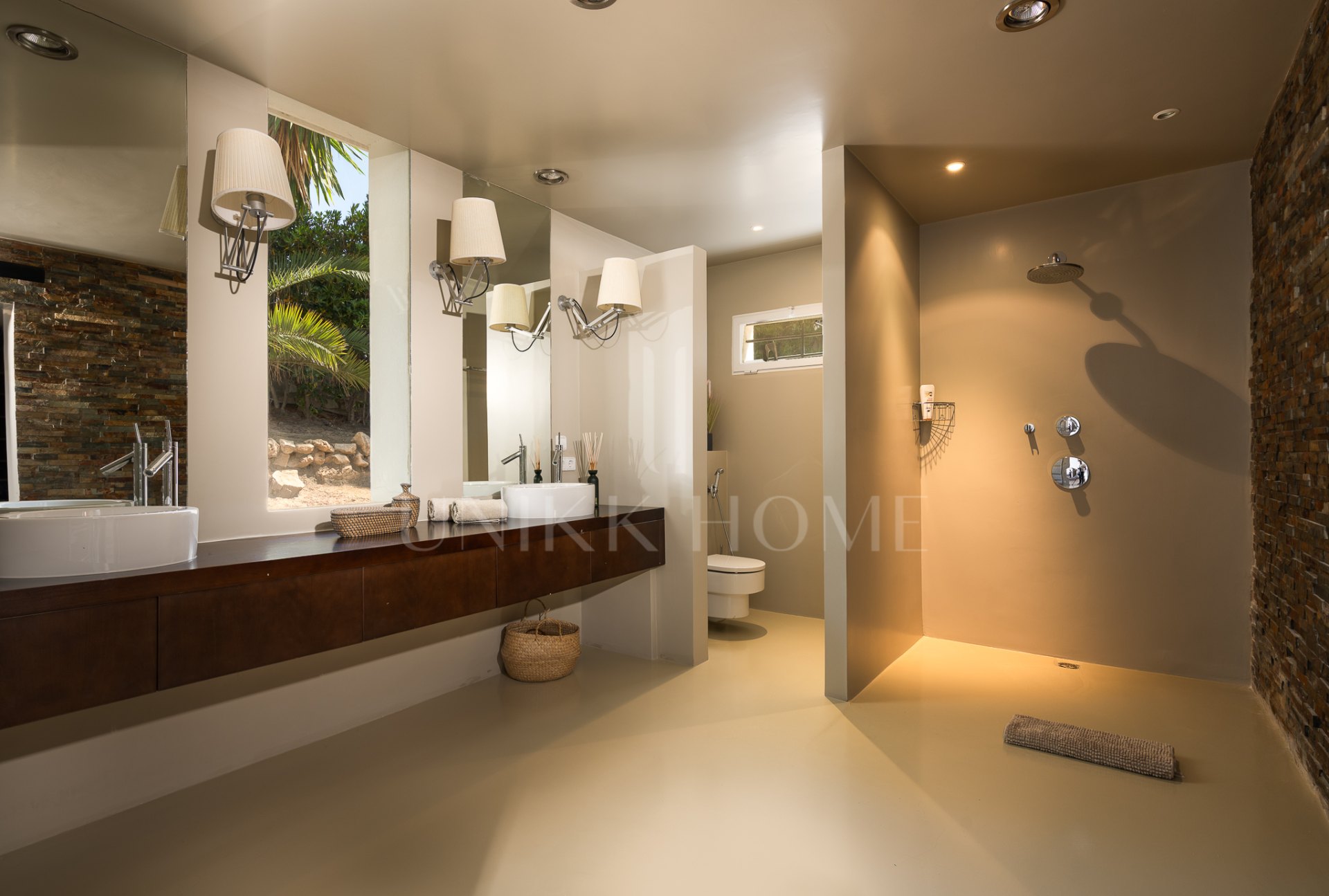 Elegante Villa Mediterránea en la Prestigiosa Hacienda Las Chapas, Marbella, con Licencia Turística en Vigor