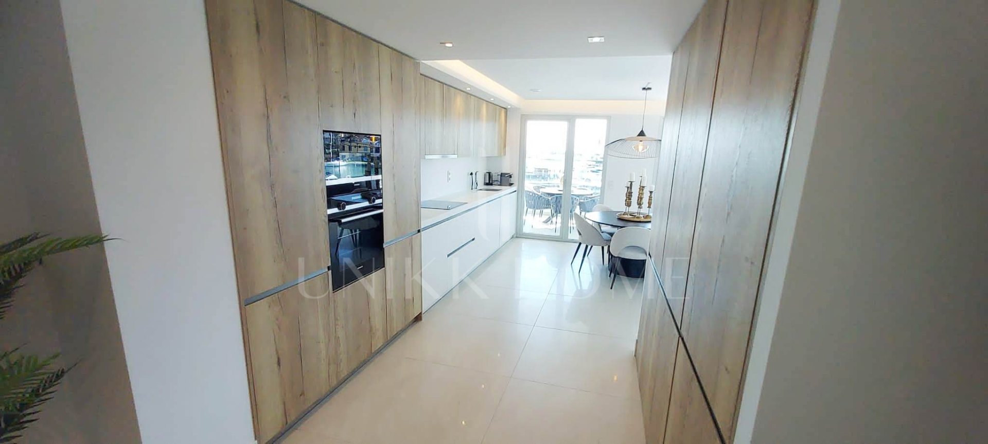 Spectacular apartment in Pier 1, Sotogrande marina