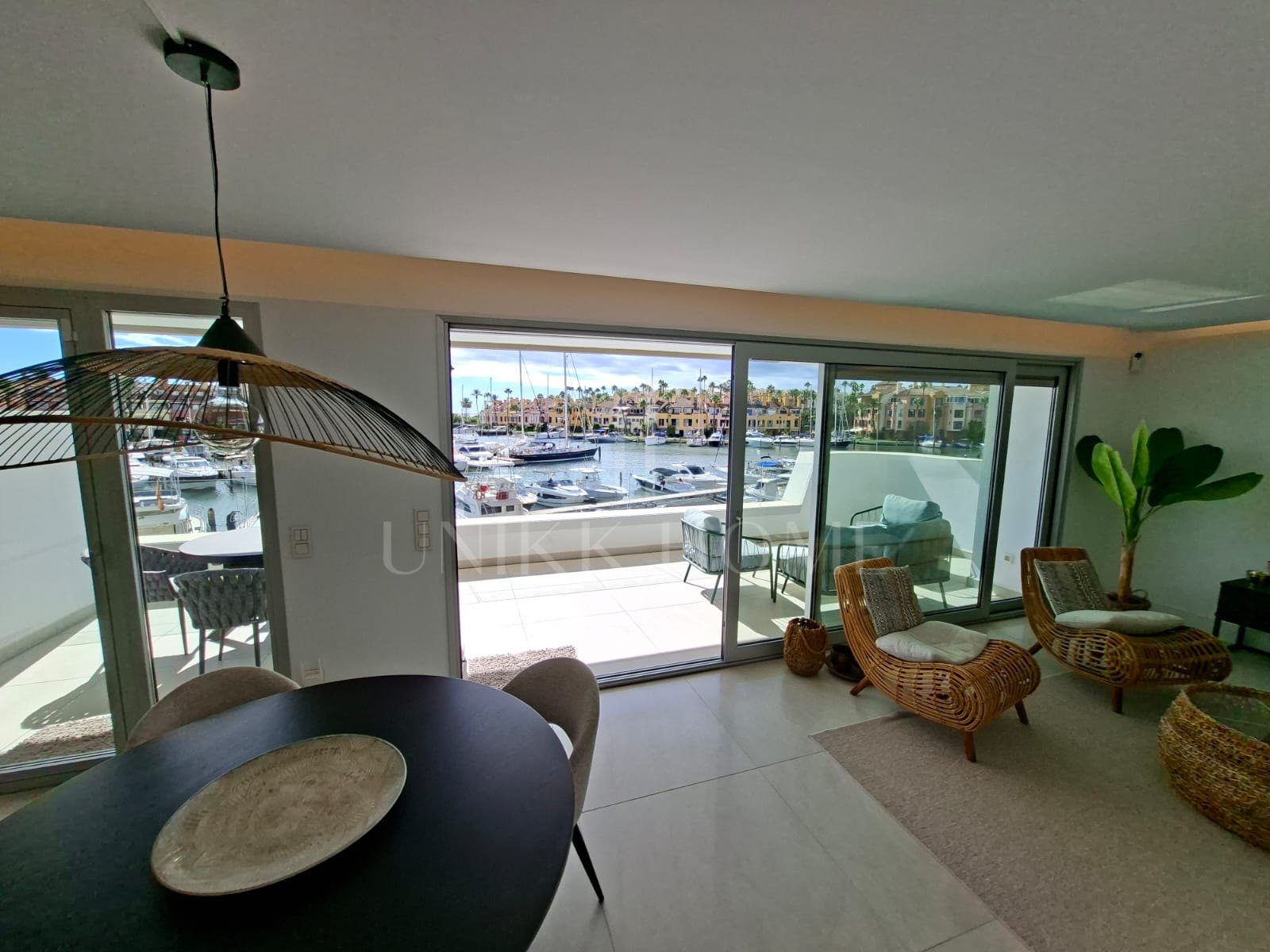 Espectacular apartamento situado en Pier 1, Marina de Sotogrande