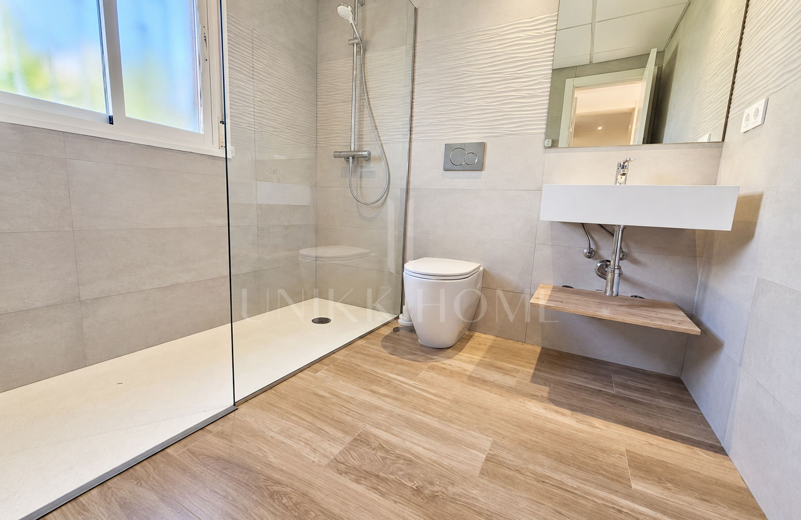 Semi Detached House for sale in Paraíso Bellevue, Benahavis