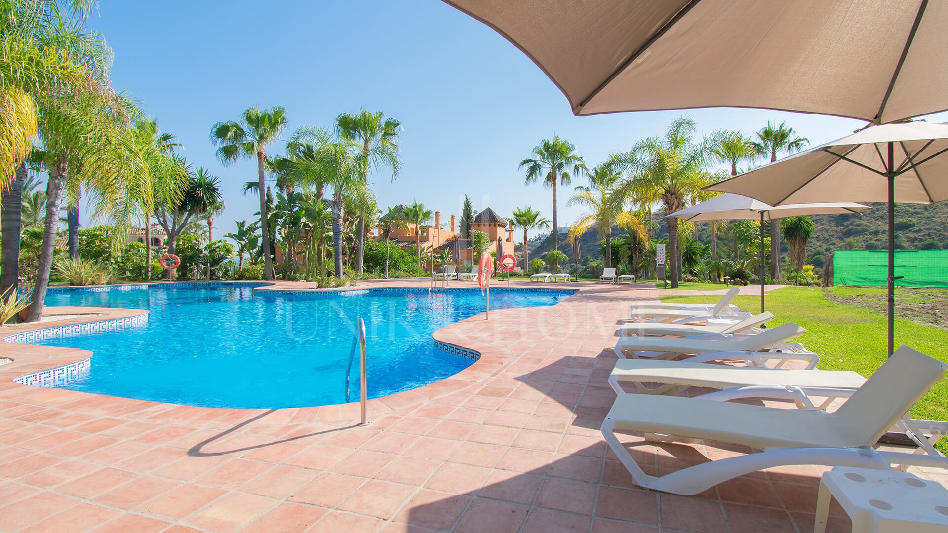 Adosado en venta en Paraíso Bellevue, Benahavis
