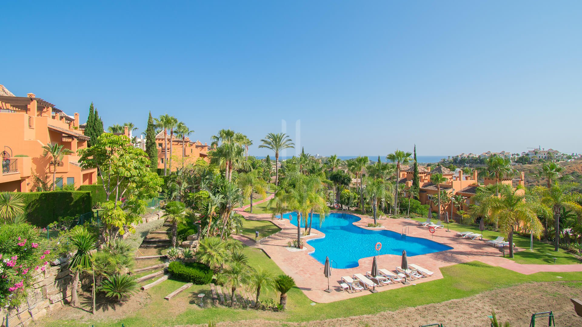 Adosado en venta en Paraíso Bellevue, Benahavis