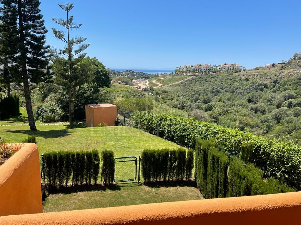 Adosado en venta en Paraíso Bellevue, Benahavis