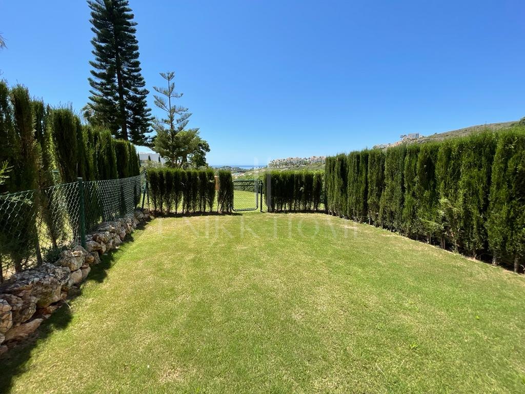 Adosado en venta en Paraíso Bellevue, Benahavis