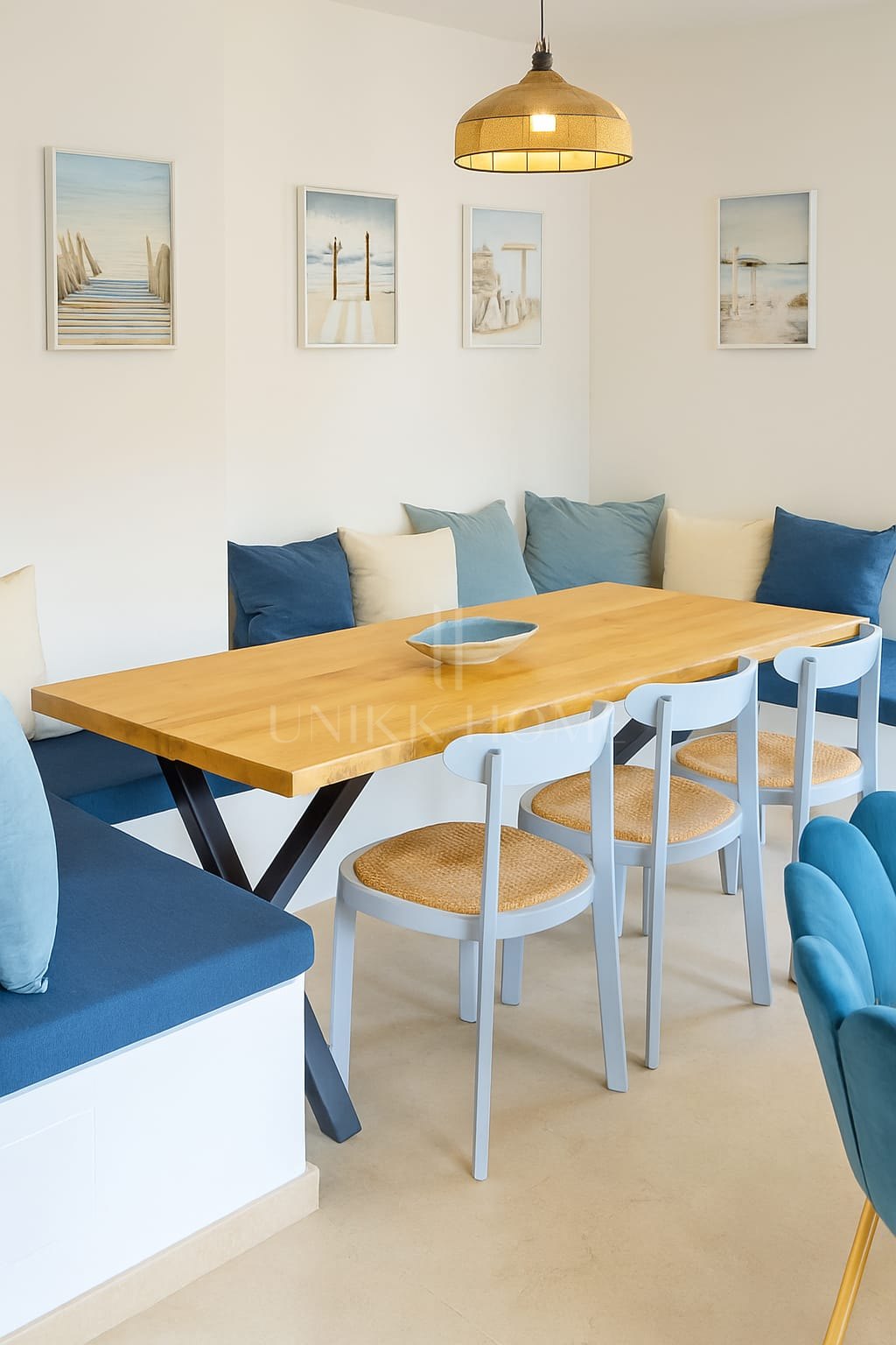 Adosado totalmente renovado con potencial de expansión en Riviera Beach, Cancelada