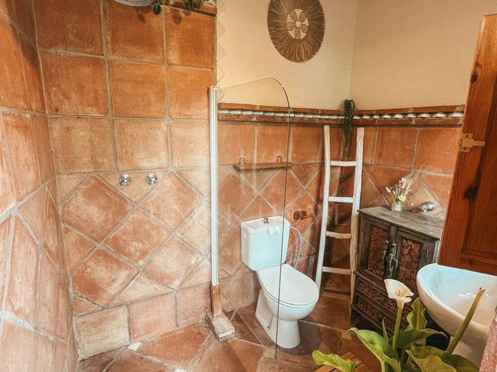 Villa for sale in Nueva Andalucia, Marbella (All)