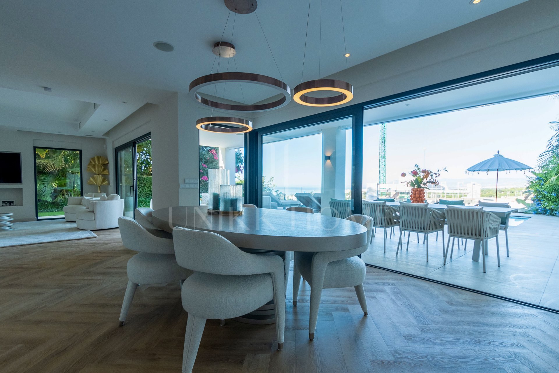 Villa for sale in Artola, Marbella