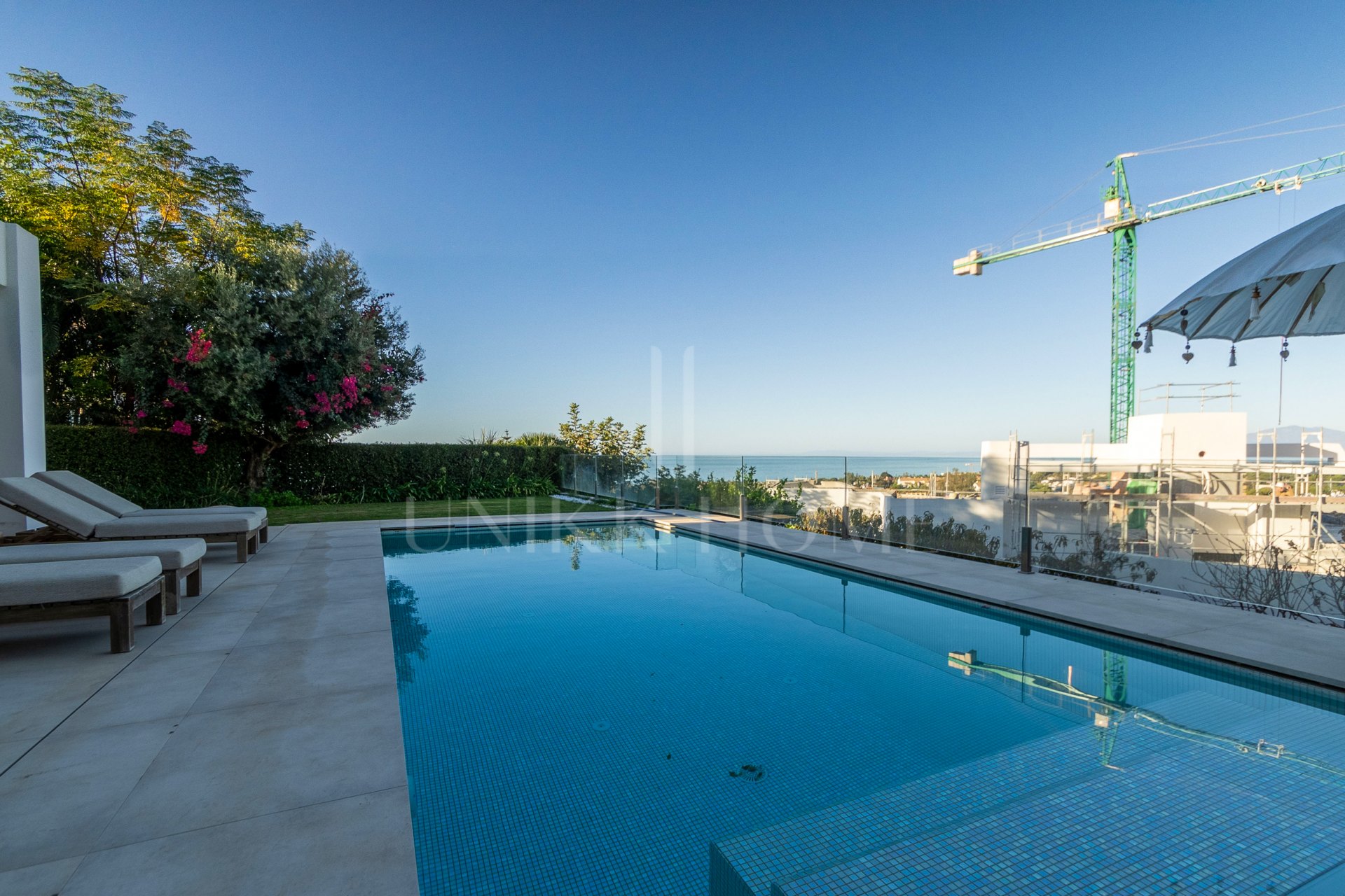 Villa for sale in Artola, Marbella