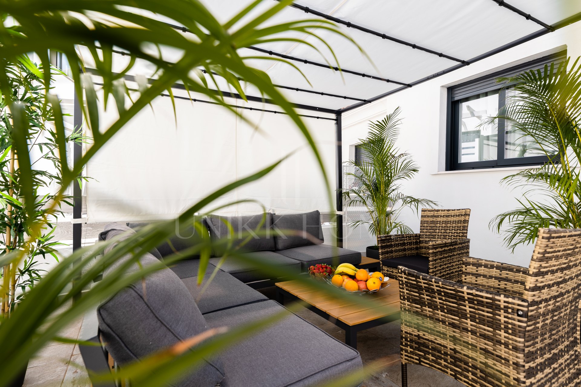 DE OCTUBRE!!!! Exclusiva adosada de lujo en Agra Residencial, Estepona Este