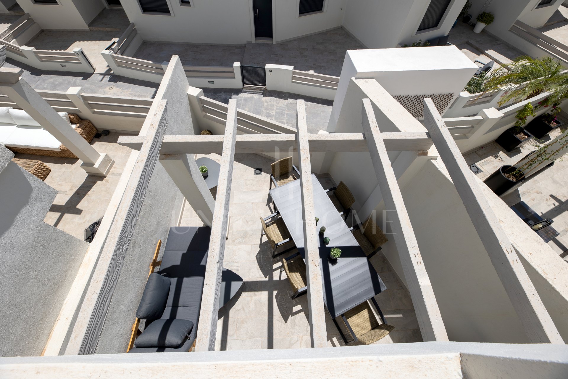 DE OCTUBRE!!!! Exclusiva adosada de lujo en Agra Residencial, Estepona Este