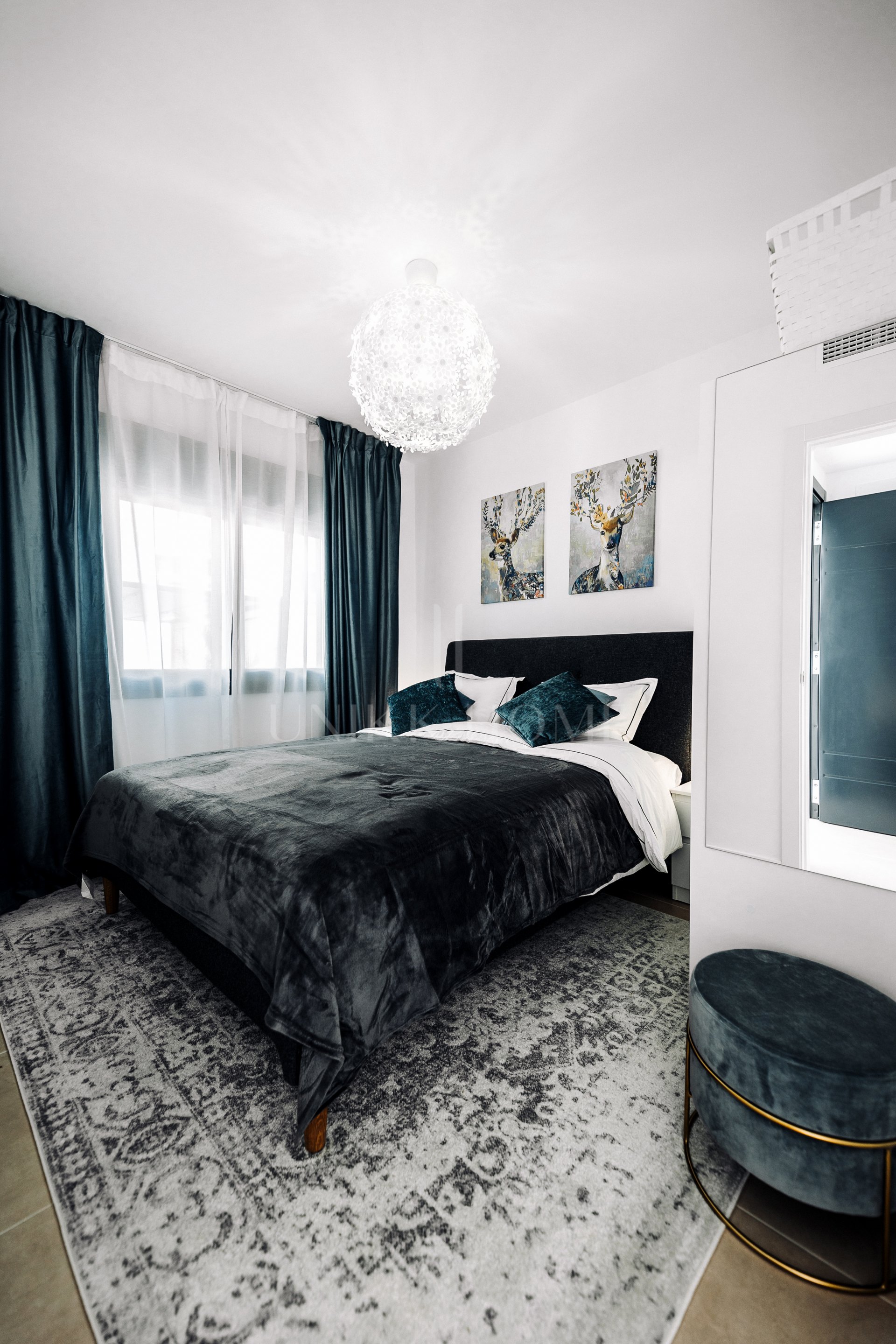 DE OCTUBRE!!!! Exclusiva adosada de lujo en Agra Residencial, Estepona Este