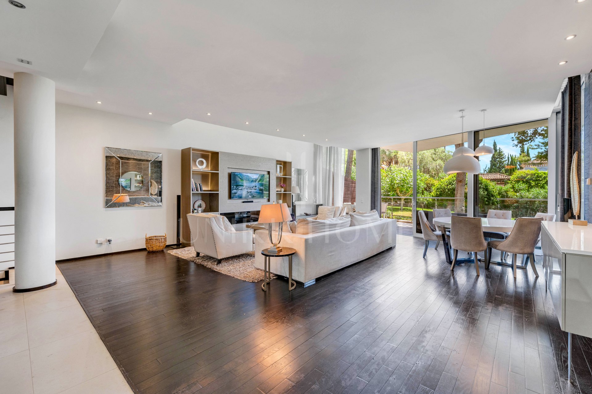 Exclusiva casa adosada de lujo en Meisho Hills, Marbella Golden Mile