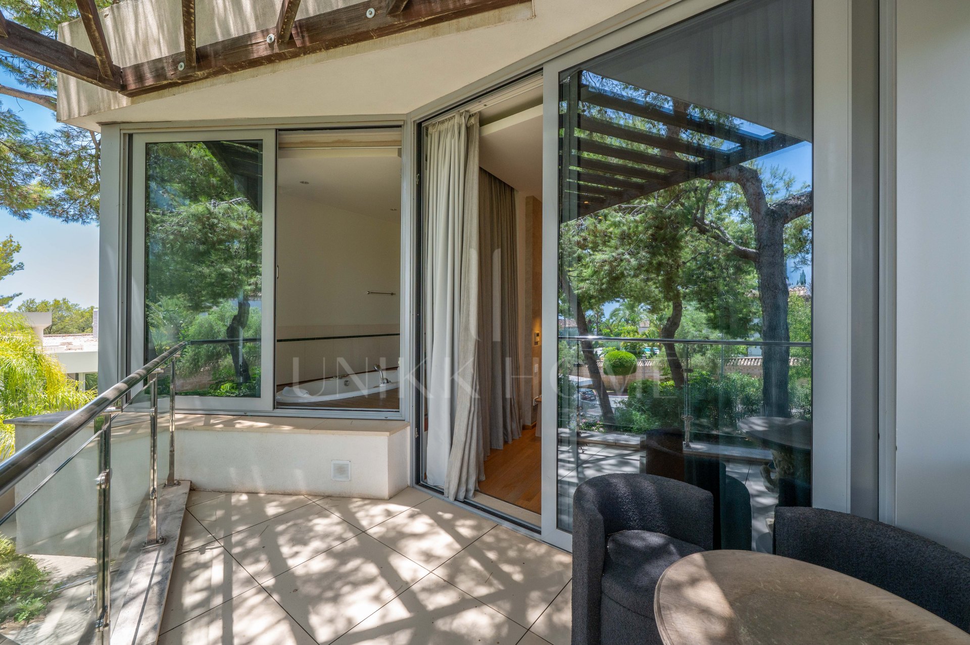 Exclusiva casa adosada de lujo en Meisho Hills, Marbella Golden Mile